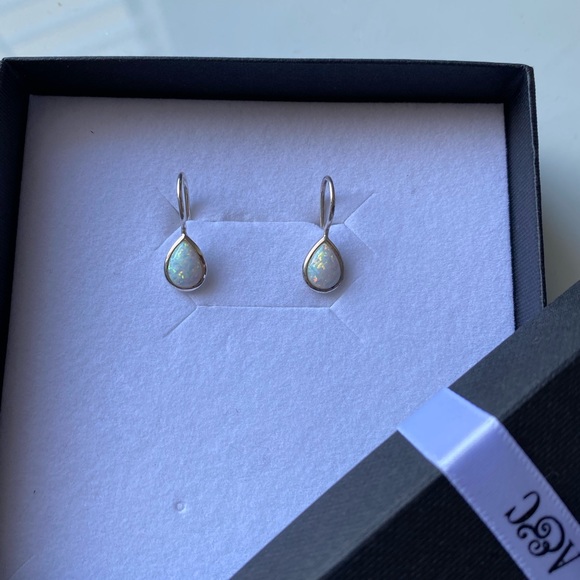 Opal earrings - Picture 3 of 3